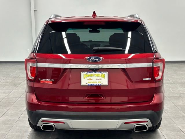 Used 2016 Ford Explorer Platinum image 3