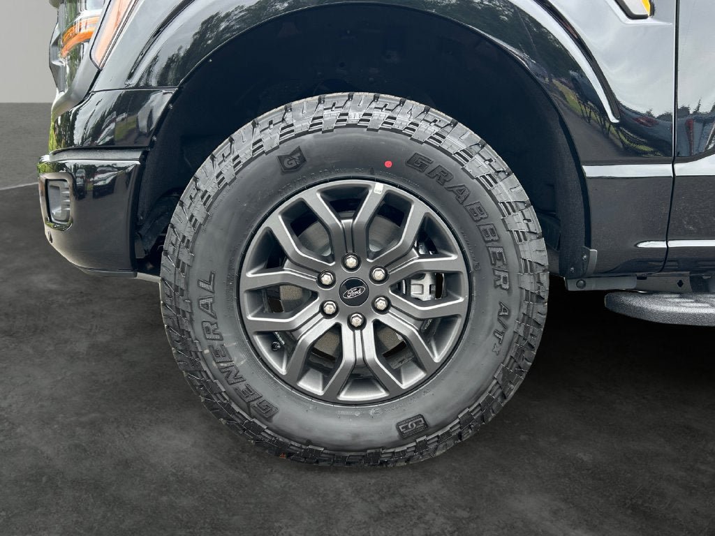 Used 2026 Ford F150 Tremor w/ Equipment Group 402B MID AWD/4WD image 5