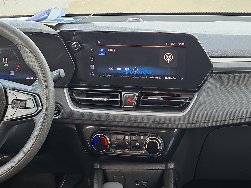 Certified 2025 Chevrolet TrailBlazer LT w/ Driver Confidence Package image 22