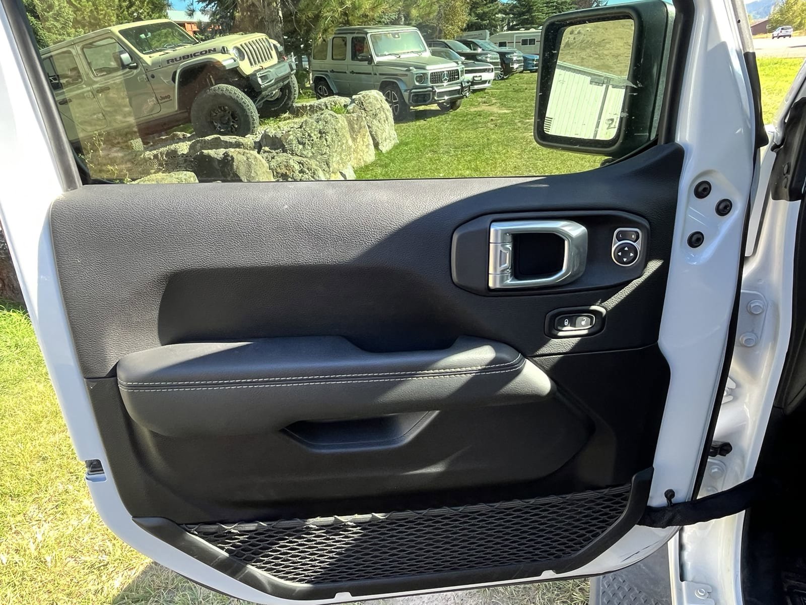 Used 2021 Jeep Gladiator Overland w/ Popular Equipment Package image 14