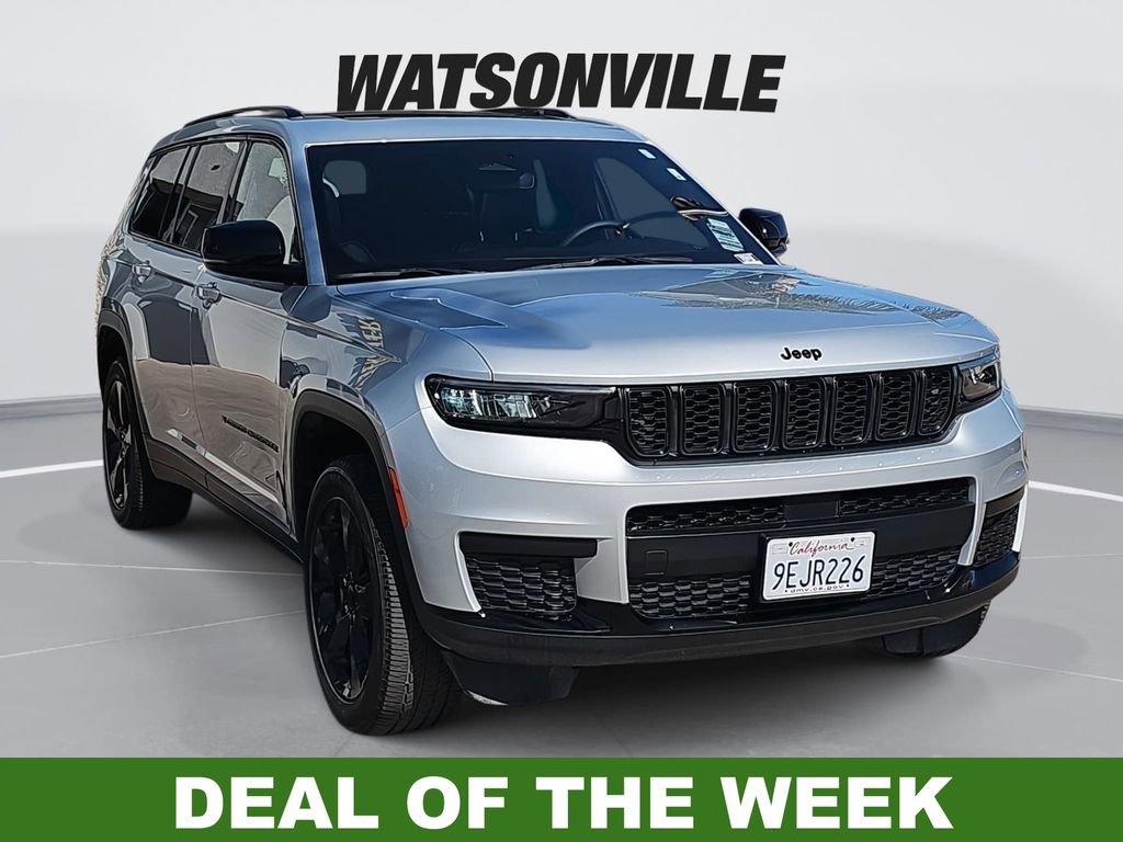 Used 2023 Jeep Grand Cherokee L Laredo image 1