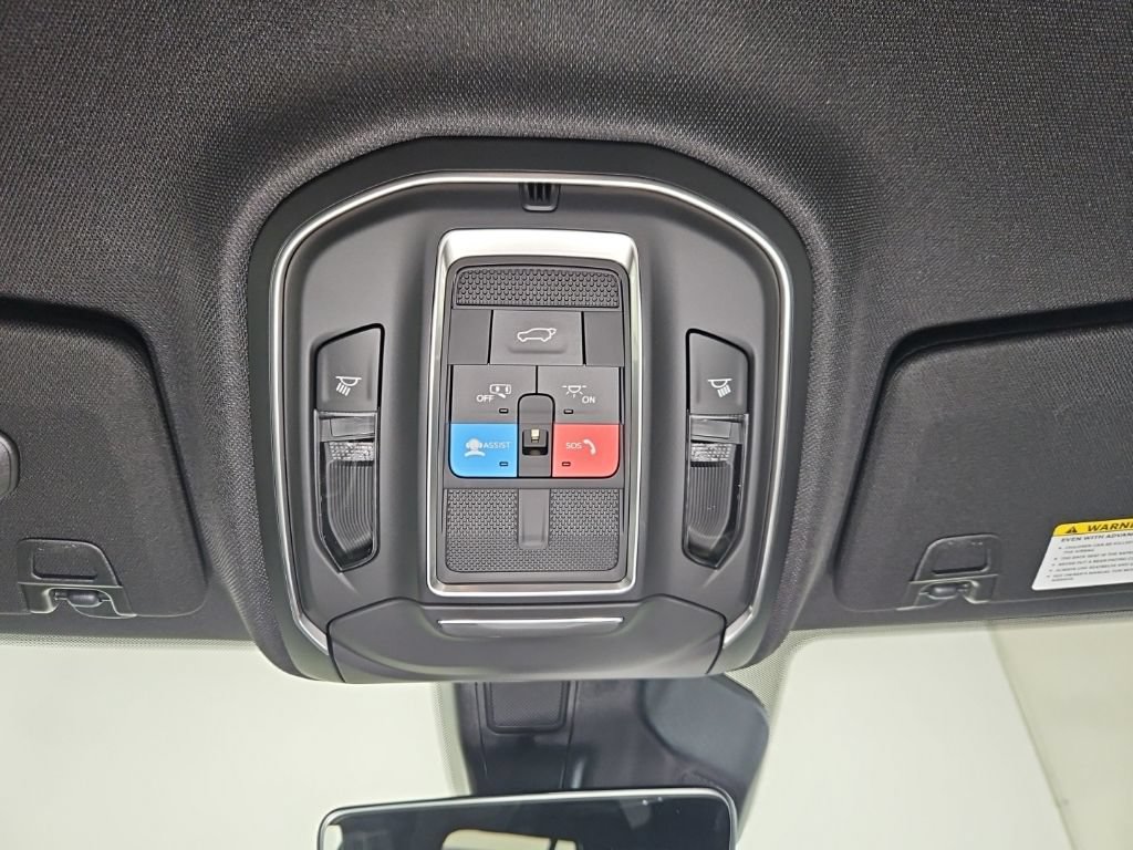 New 2026 Jeep Grand Cherokee Limited AWD/4WD image 14