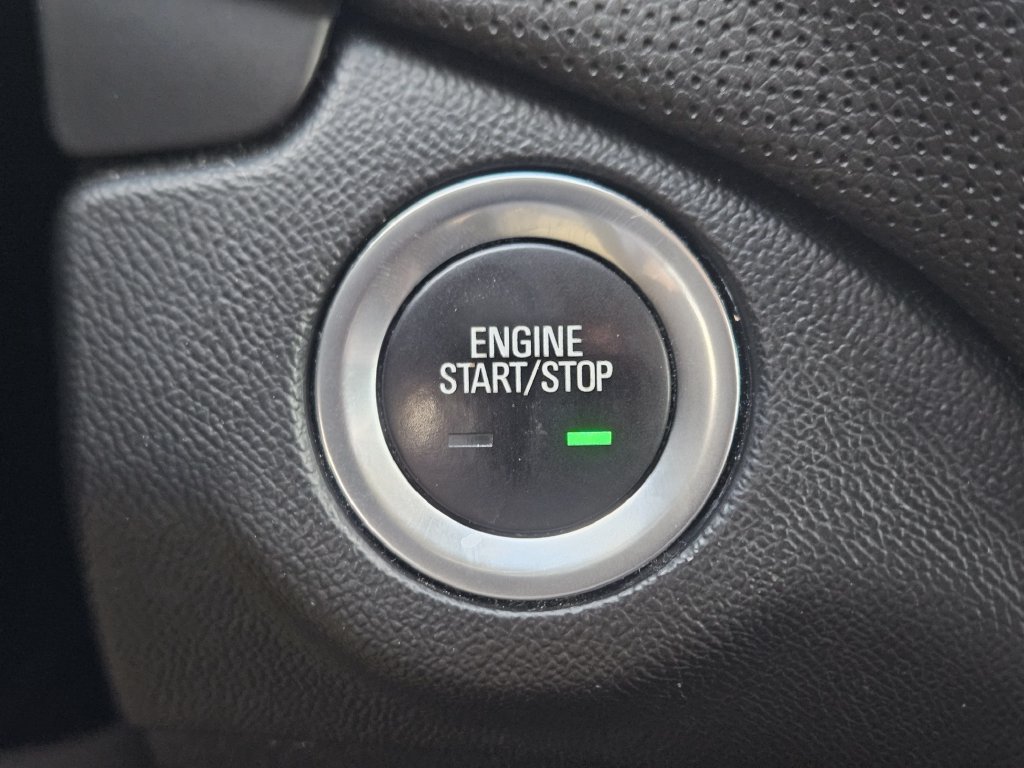 Used 2019 Chevrolet Equinox Premier FWD image 21