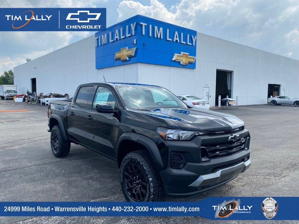 New 2026 Chevrolet Colorado Trail Boss AWD/4WD image 1