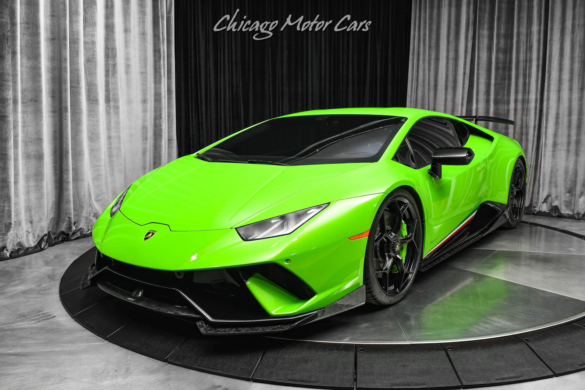 Used 2018 Lamborghini Huracan Performante image 27