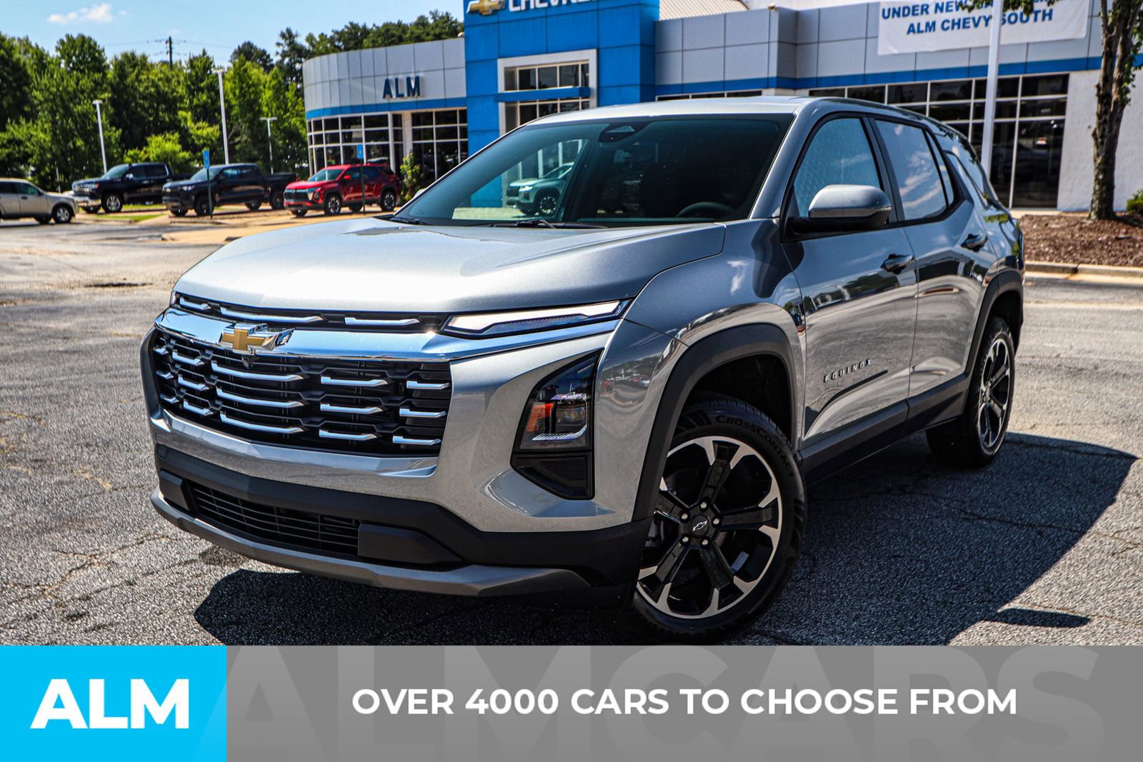 Used 2026 Chevrolet Equinox LT w/ Convenience Package II image 3