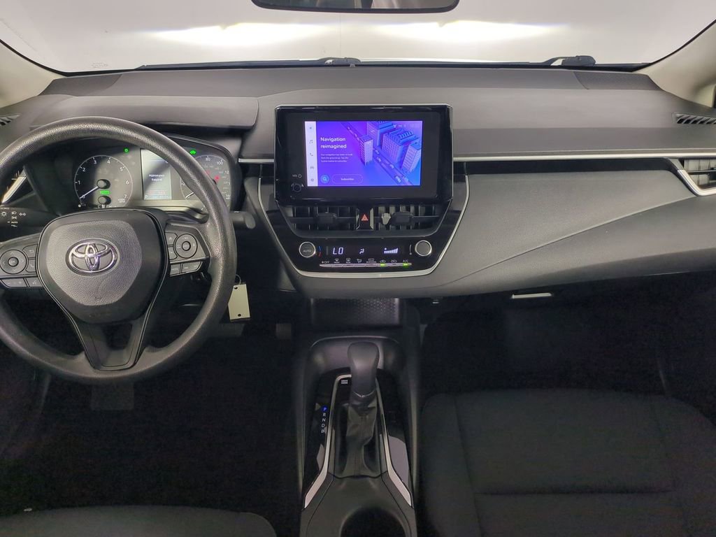 Used 2023 Toyota Corolla LE image 16