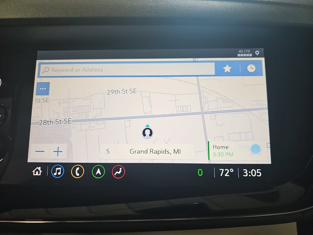 Used 2021 Buick Envision Avenir w/ Technology Package II AWD/4WD image 29