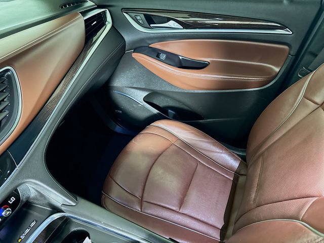 Used 2019 Buick Enclave Avenir w/ Avenir Technology Package FWD image 23