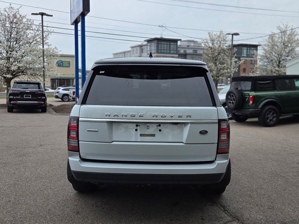 Used 2017 Land Rover Range Rover Supercharged AWD/4WD image 5