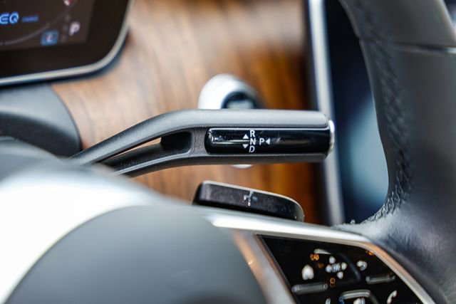 Used 2022 Mercedes-Benz C 300 4MATIC Sedan image 40