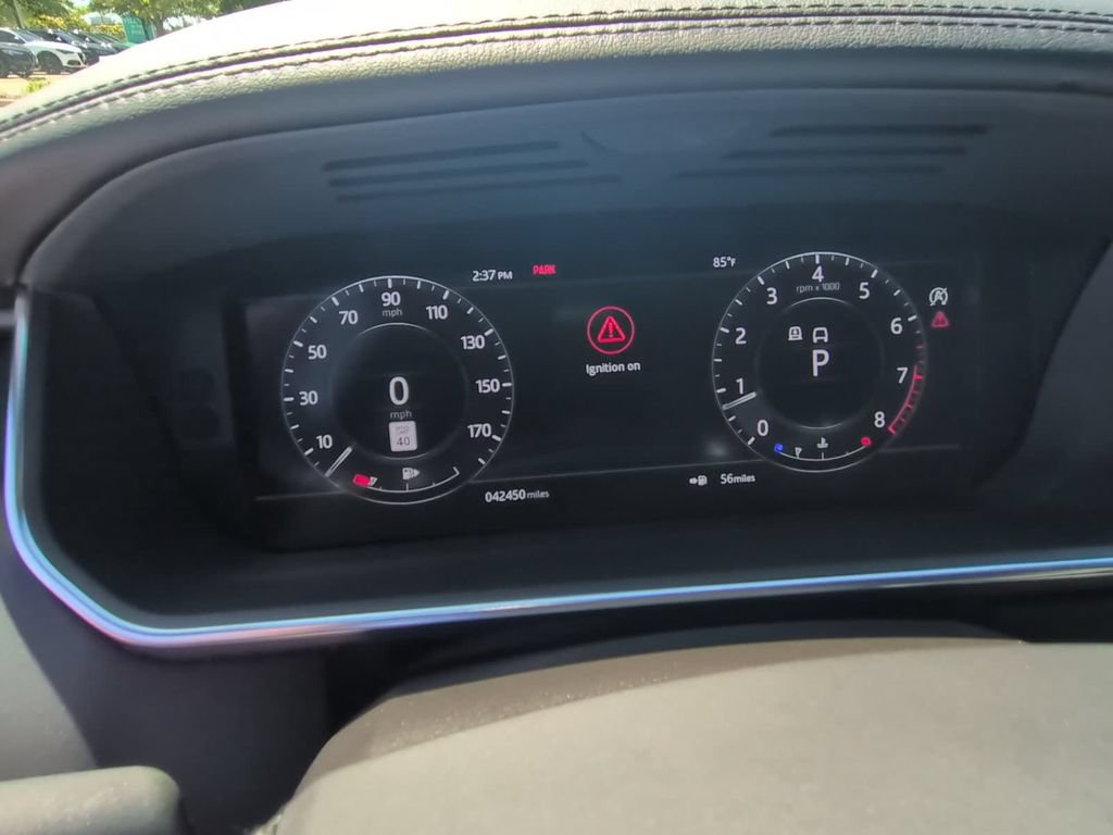 Used 2020 Land Rover Range Rover HSE AWD/4WD image 12