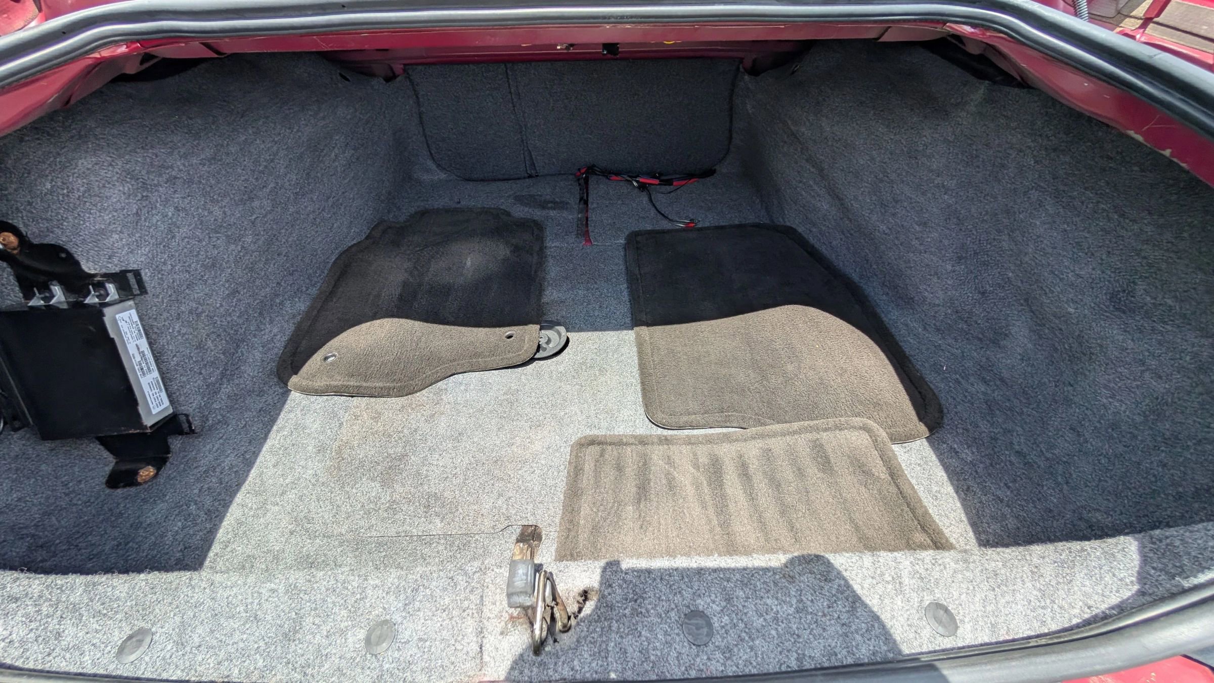 Used 2005 Chevrolet Impala Sedan w/ Preferred Equipment Group image 13