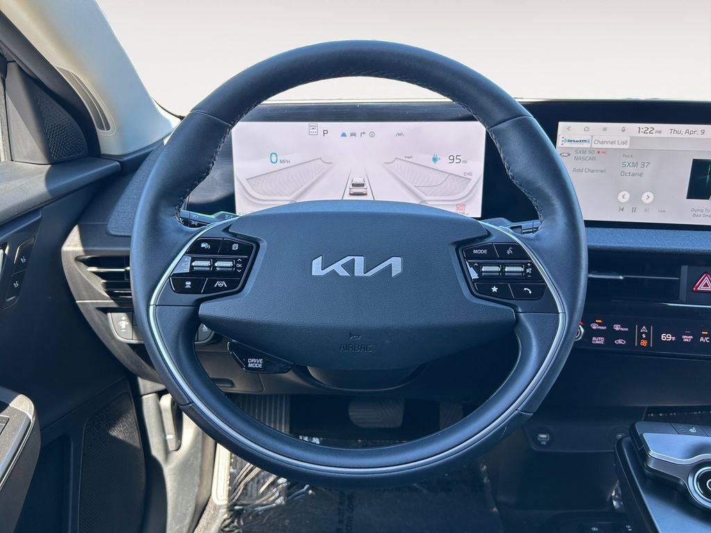 Used 2024 Kia EV6 Light image 14