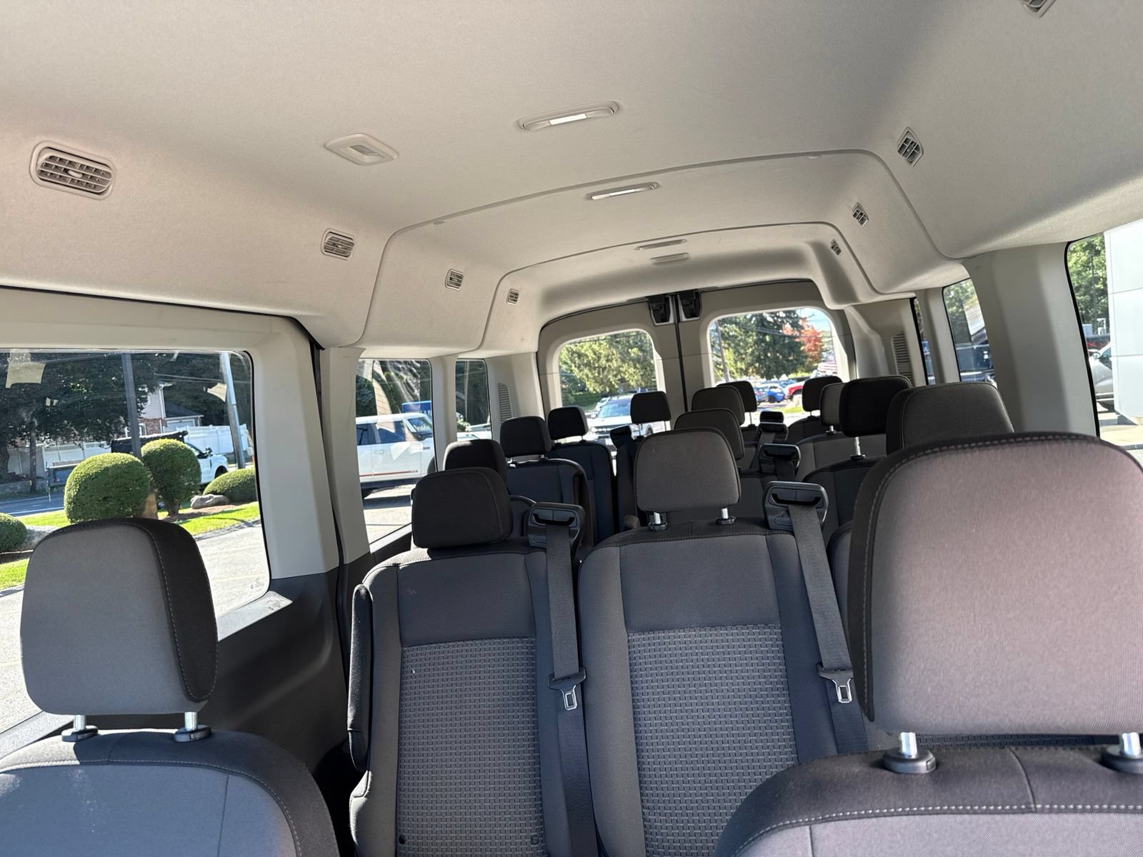 Used 2025 Ford Transit 350 XLT RWD image 19