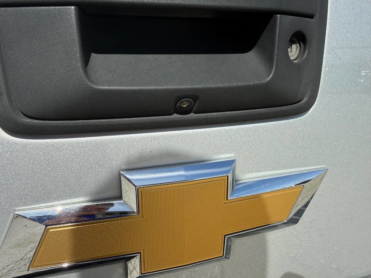 Used 2016 Chevrolet Silverado 1500 LTZ Z71 w/ LTZ Plus Package image 14