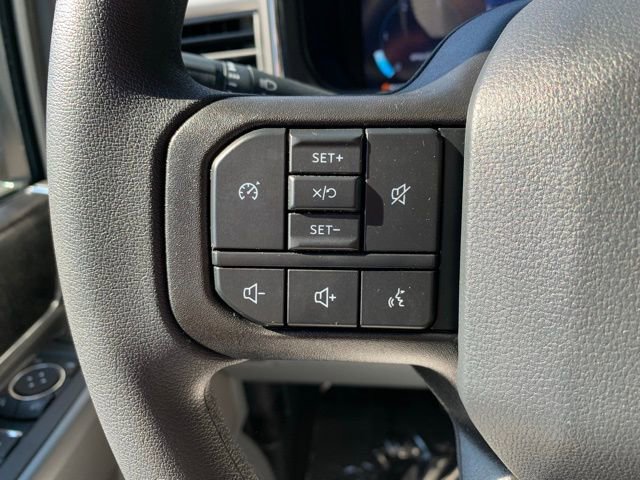 New 2025 Ford F350 XLT w/ Black Appearance Package image 23