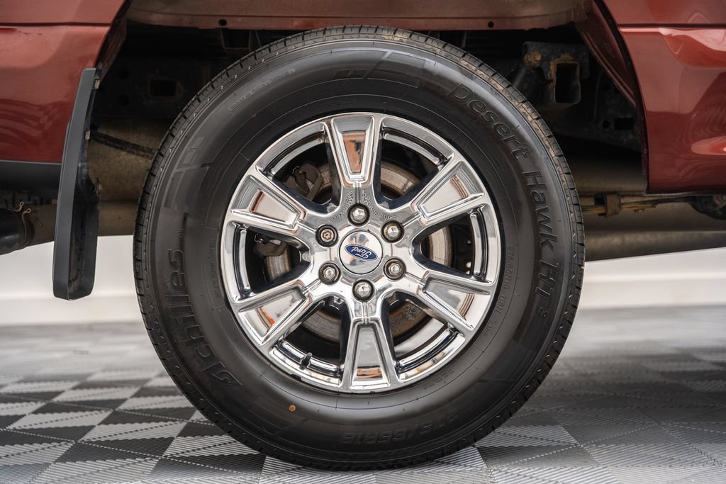Used 2015 Ford F150 XLT w/ Equipment Group 302A Luxury AWD/4WD image 21