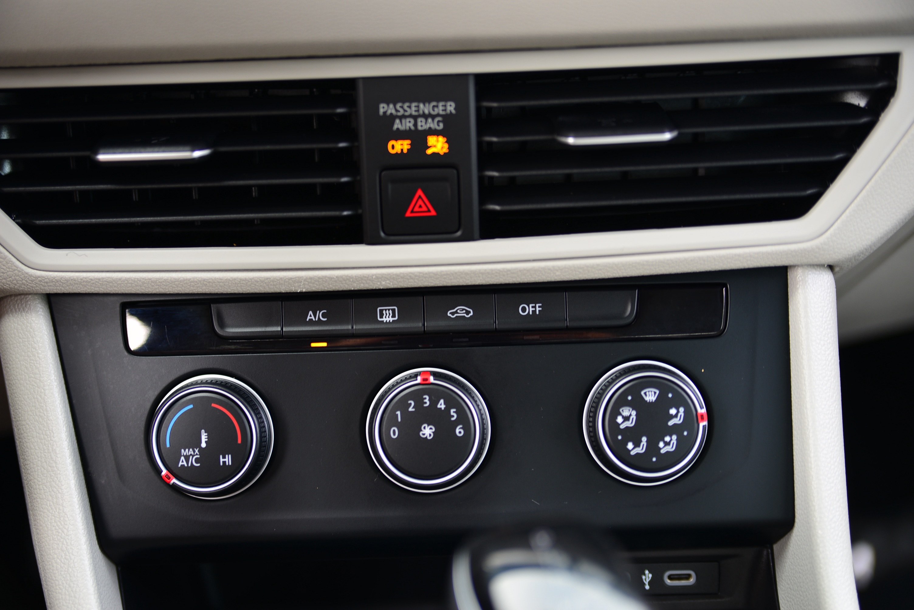 Used 2024 Volkswagen Jetta S FWD image 28