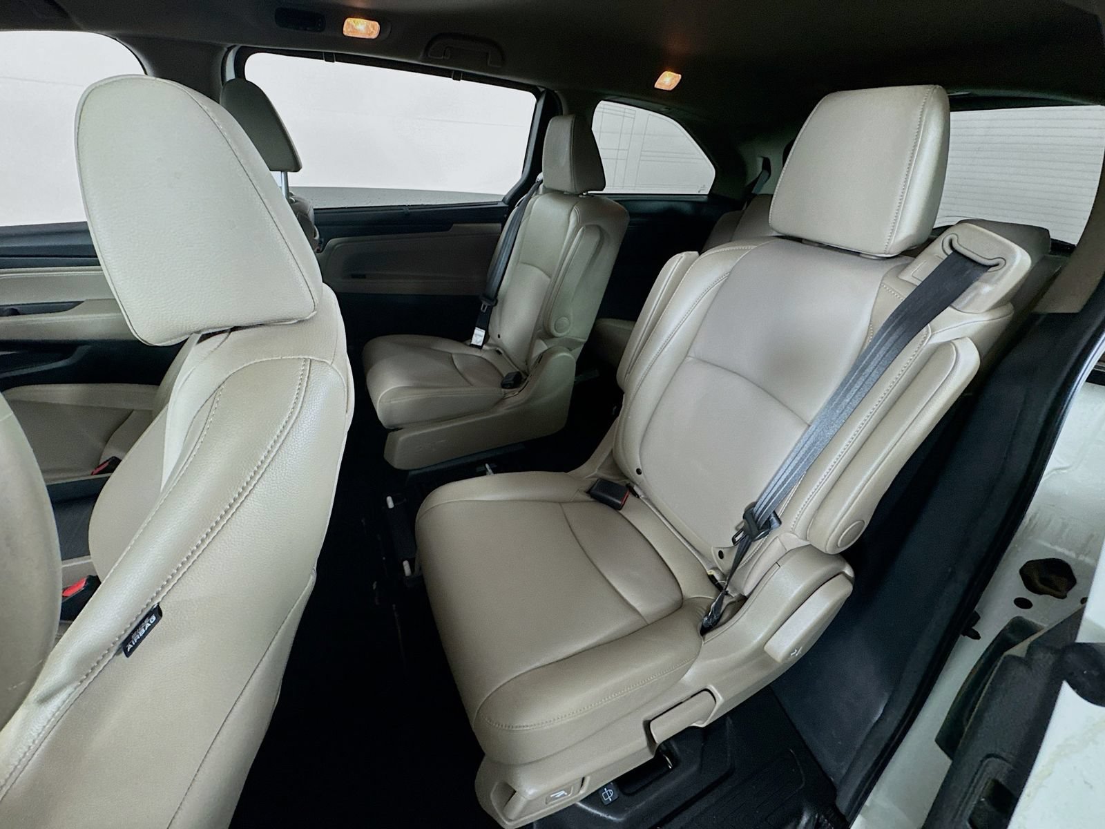 Used 2019 Honda Odyssey EX-L image 18
