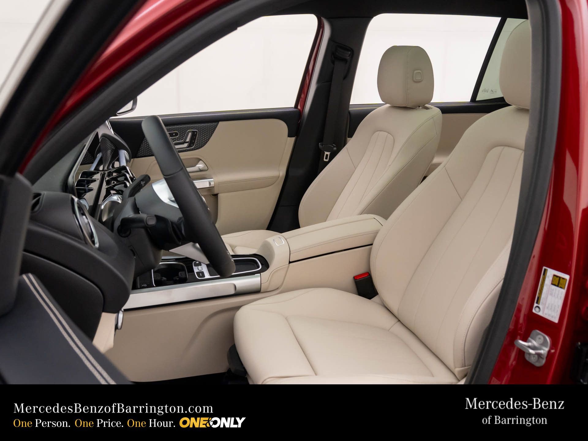 New 2026 Mercedes-Benz GLB 250 4MATIC image 18