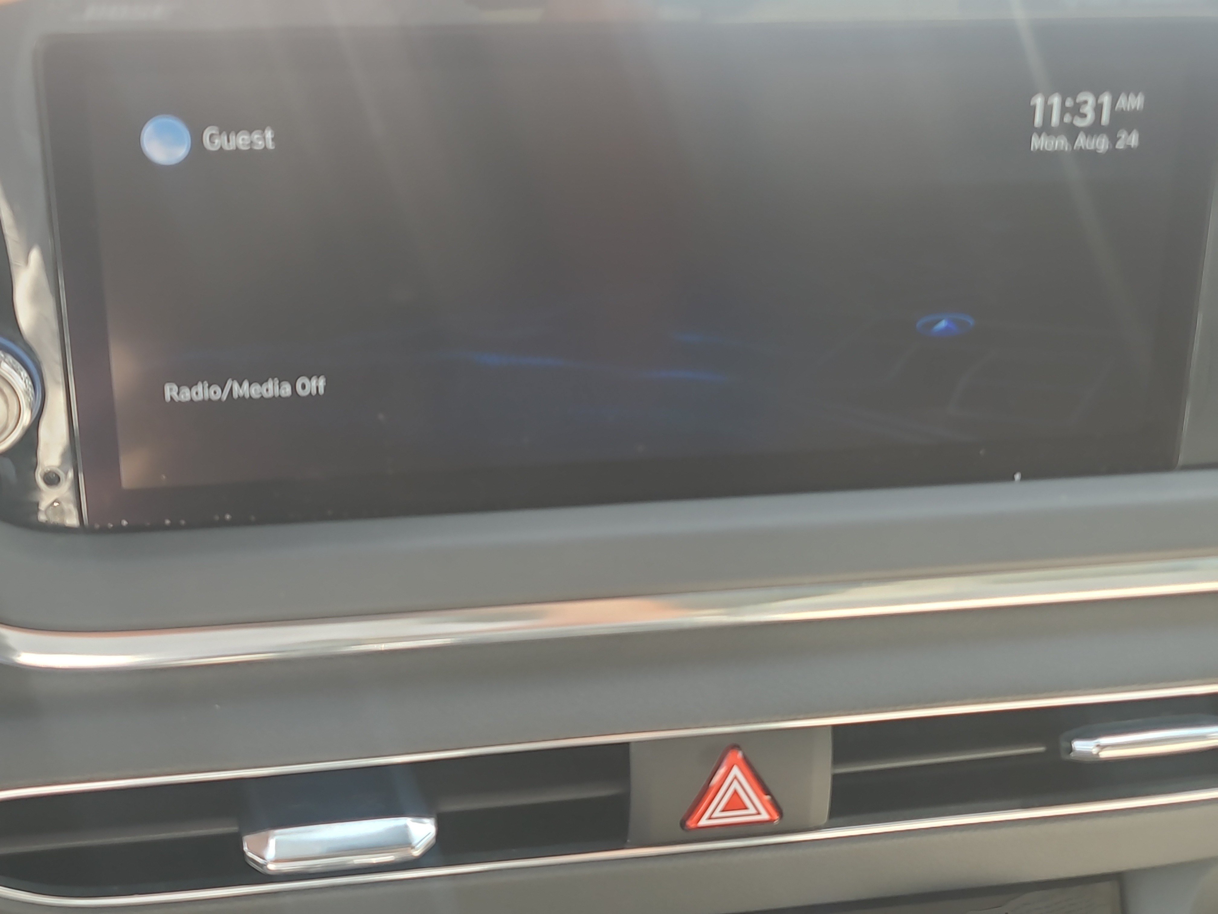 Used 2022 Hyundai Sonata Limited w/ Cargo Package FWD image 25