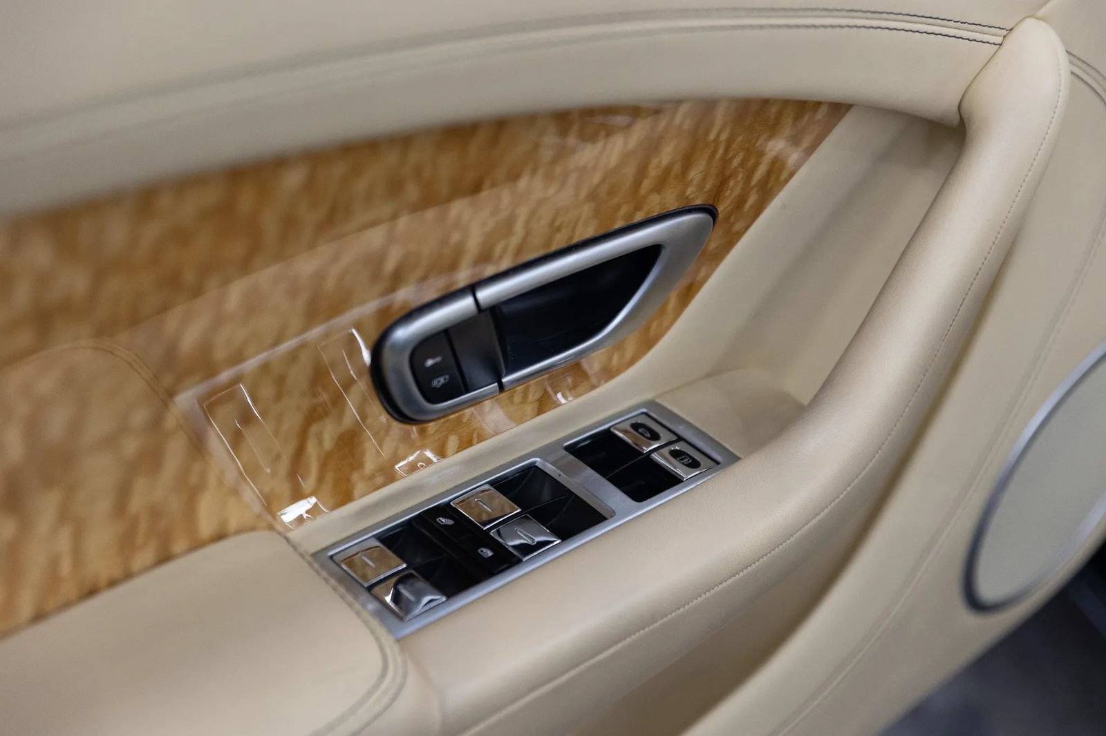 Used 2014 Bentley Continental GT AWD/4WD image 38