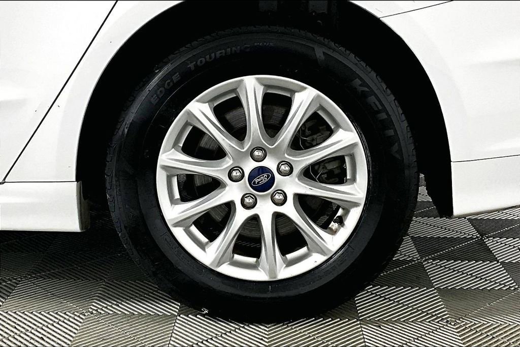 Used 2018 Ford Fusion S image 8