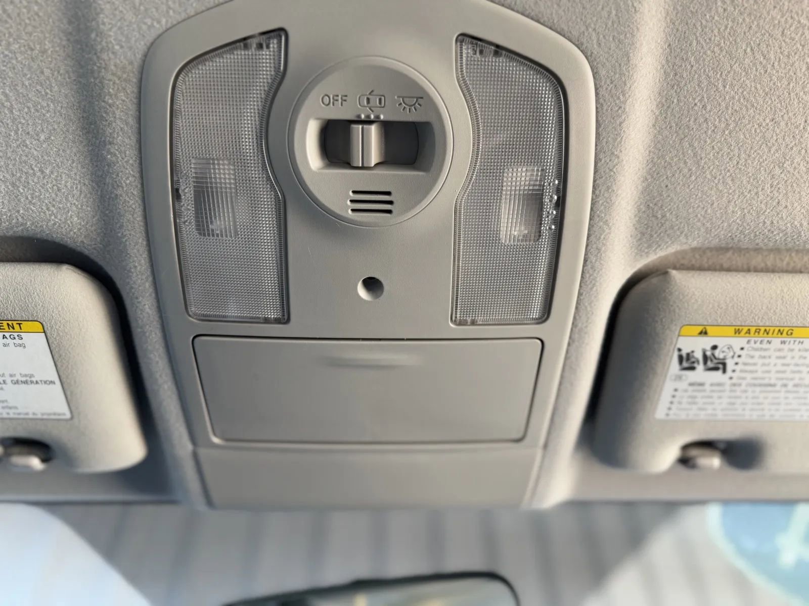 Used 2014 Toyota Prius Two image 33