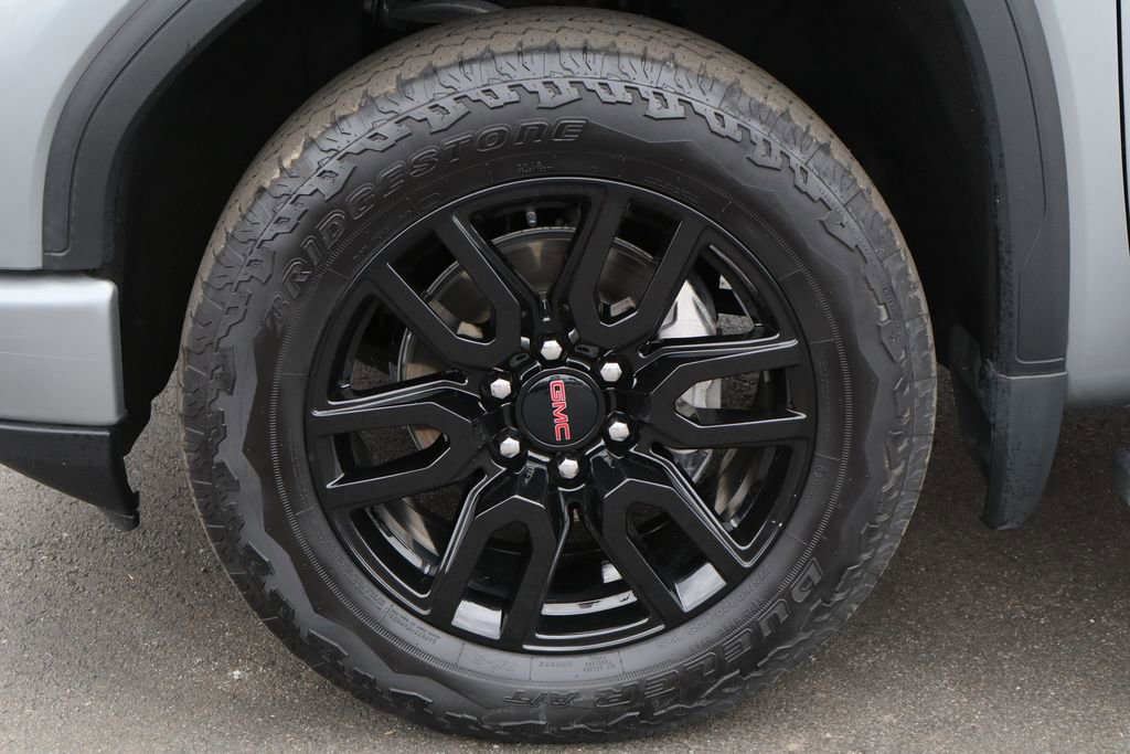 Used 2023 GMC Sierra 1500 Elevation image 28