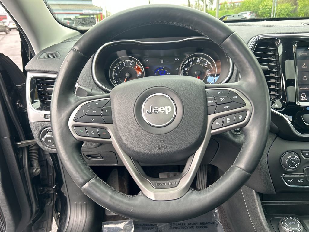 Used 2019 Jeep Cherokee Limited w/ Luxury Group AWD/4WD image 22