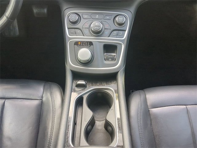 Used 2016 Chrysler 200 C image 19