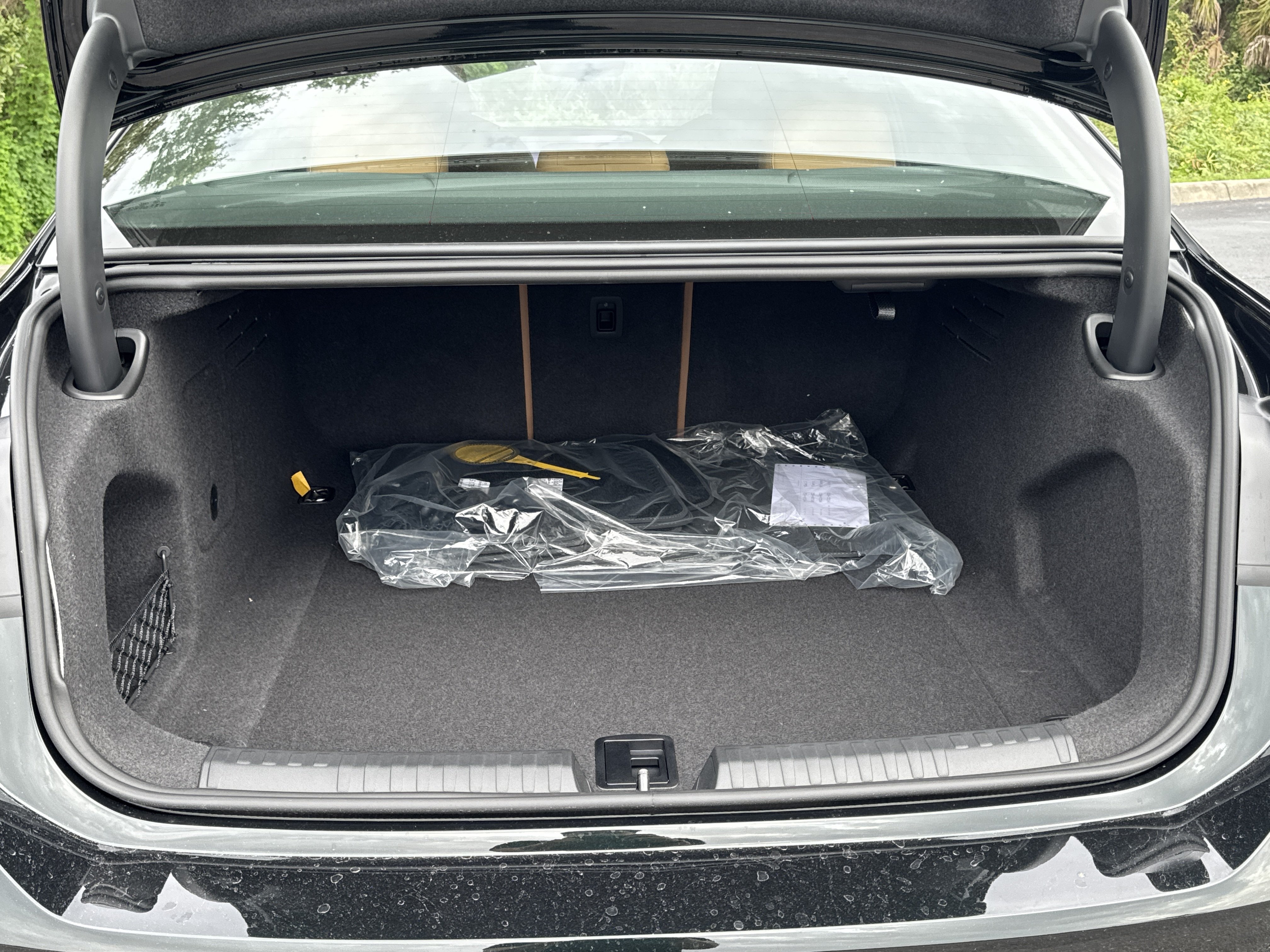 New 2026 Audi A6 Premium Plus AWD/4WD image 9