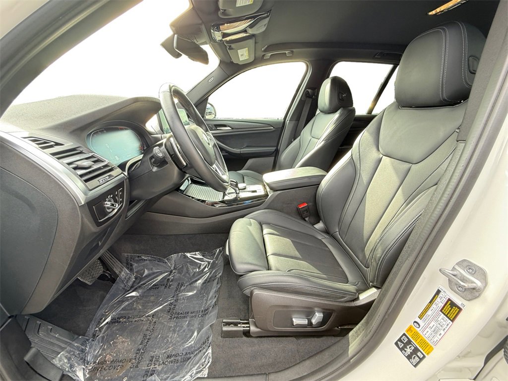 Used 2023 BMW X3 xDrive30i image 9