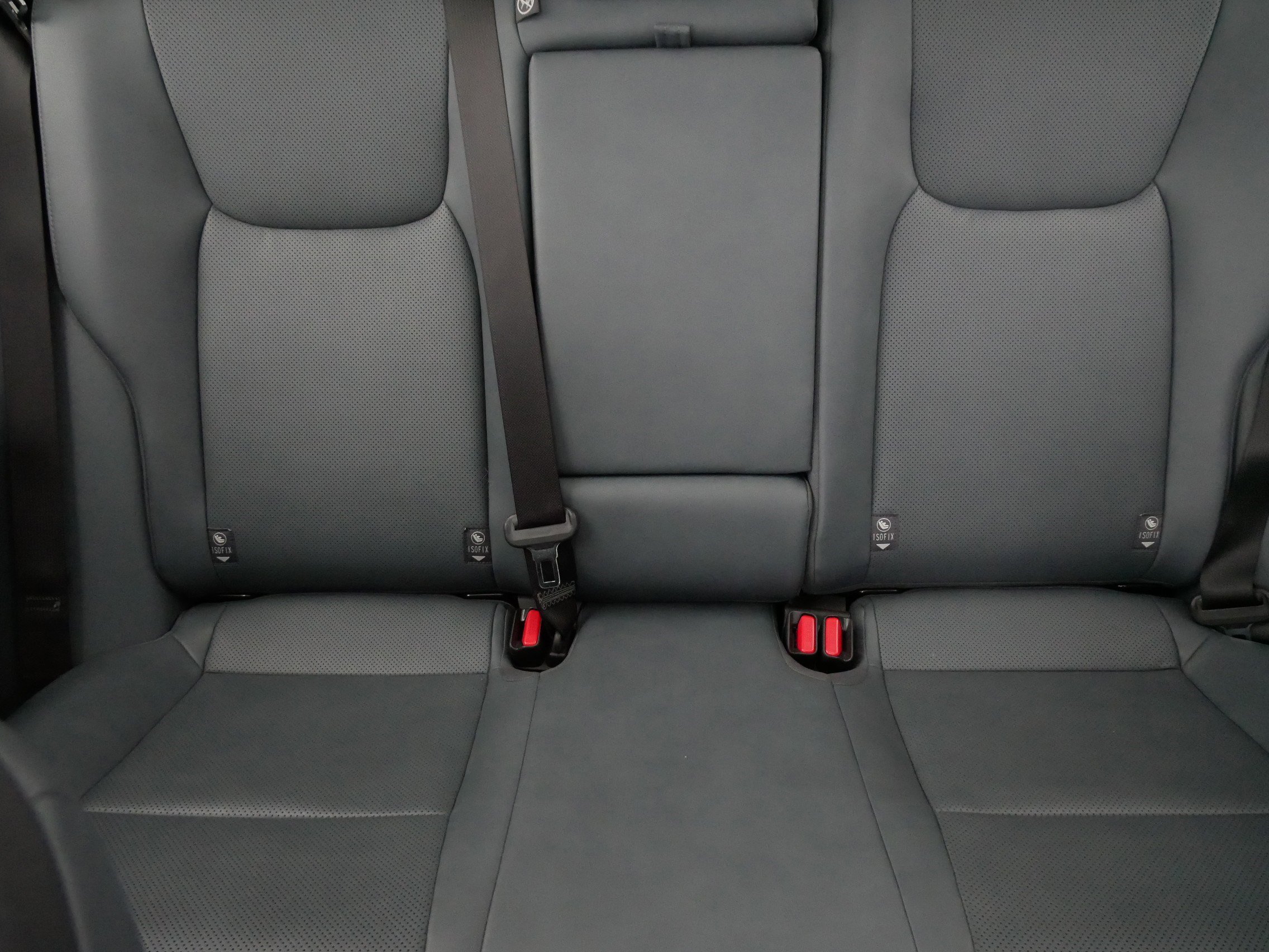 Used 2023 Lexus RZ 450e Premium w/ Technology Package image 13