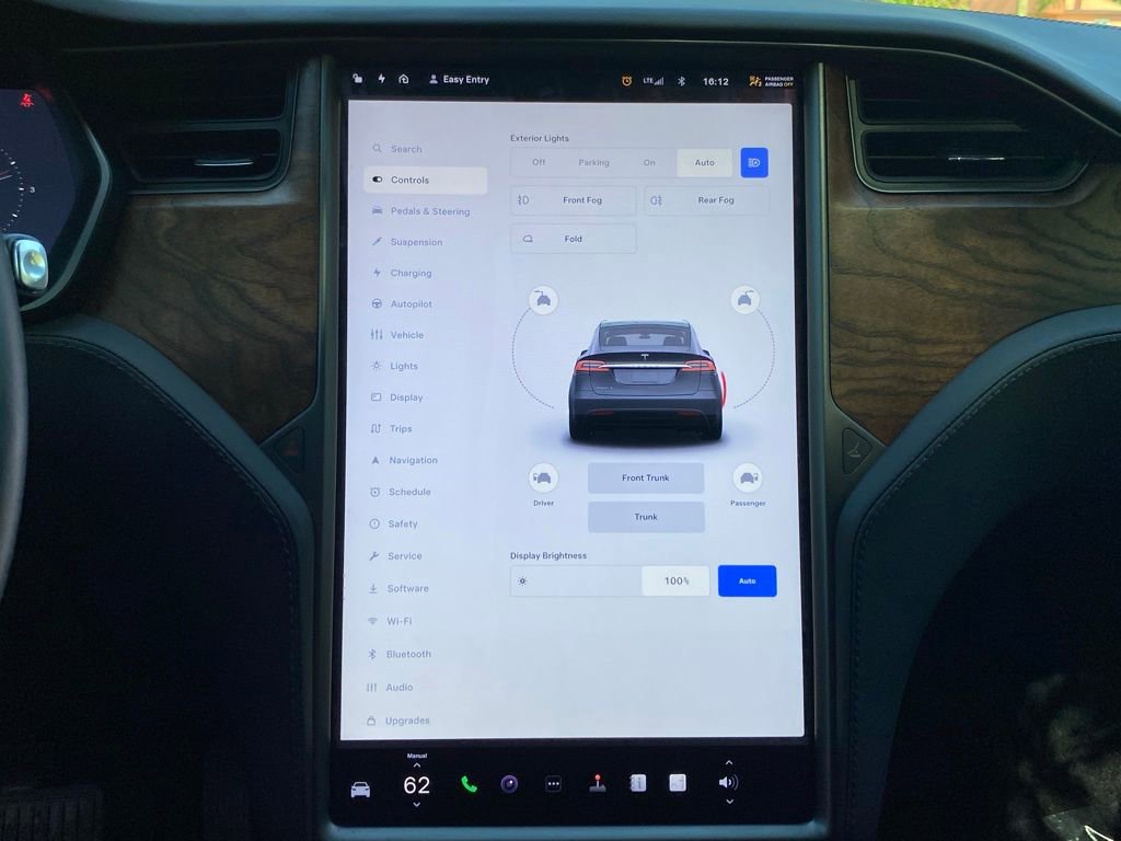 Used 2020 Tesla Model X Long Range AWD/4WD image 28