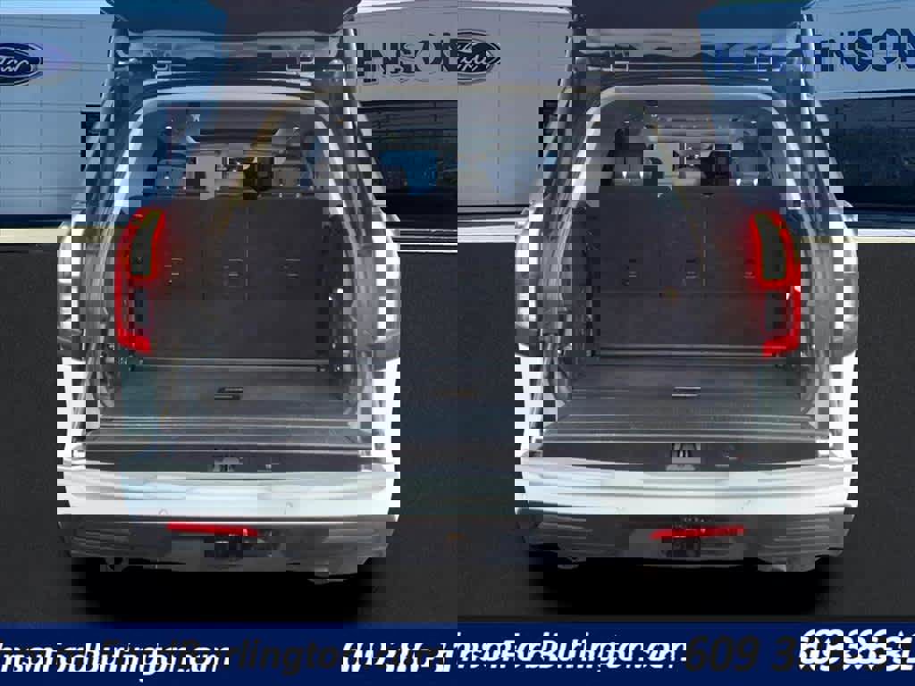 Used 2025 Ford Expedition Active image 13