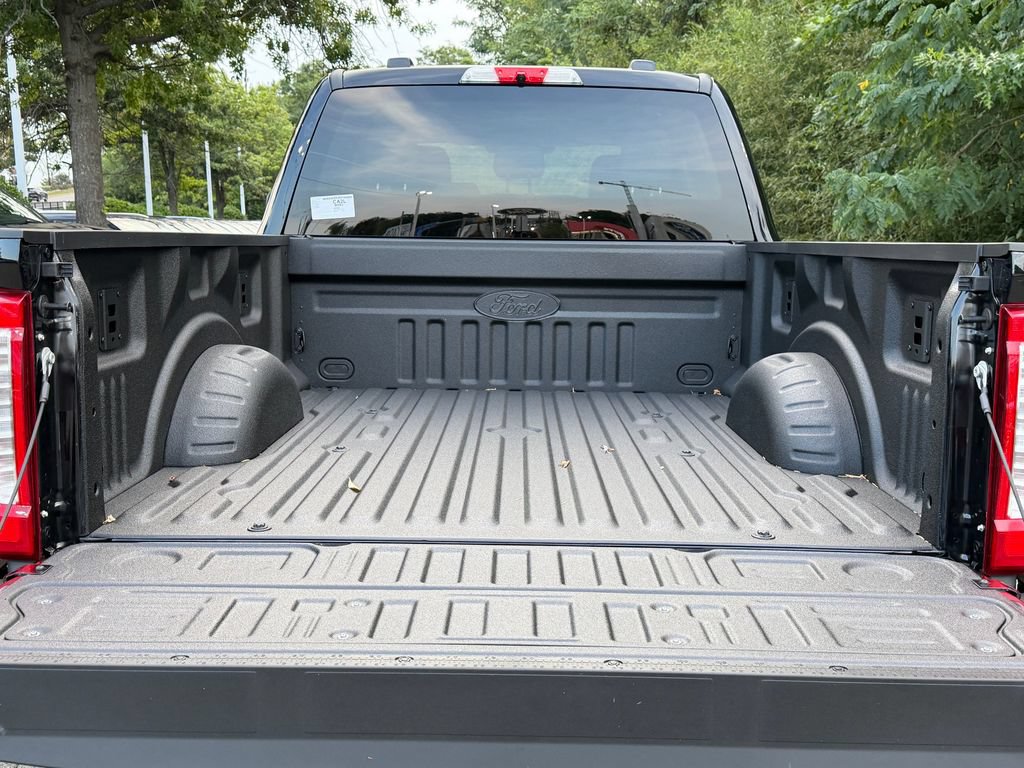 New 2026 Ford F250 XLT w/ XLT Premium Package AWD/4WD image 20