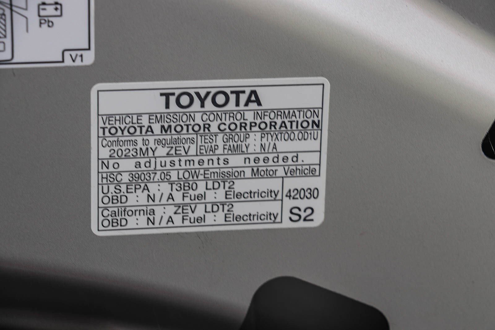 Certified 2023 Toyota bZ4X AWD w/ Weather Package image 29