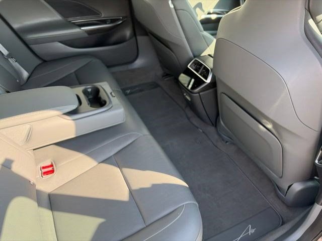 Used 2024 Lucid Air Touring AWD/4WD image 32