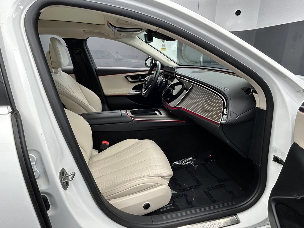 Used 2025 Mercedes-Benz E 350 Sedan w/ Winter Package image 50