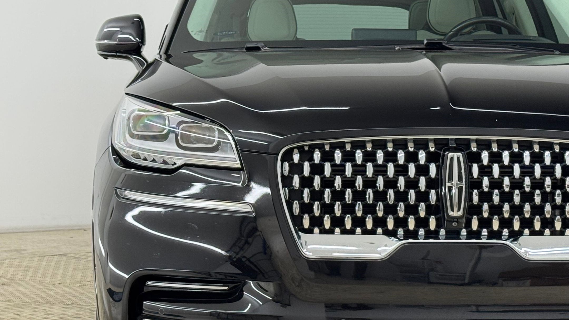 Used 2023 Lincoln Aviator Black Label w/ Dynamic Handling Package image 11