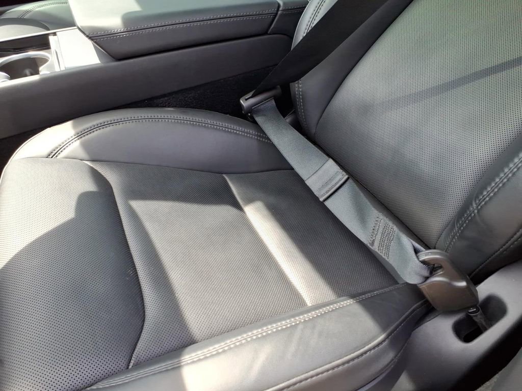 Used 2025 Tesla Model 3 Long Range RWD image 17