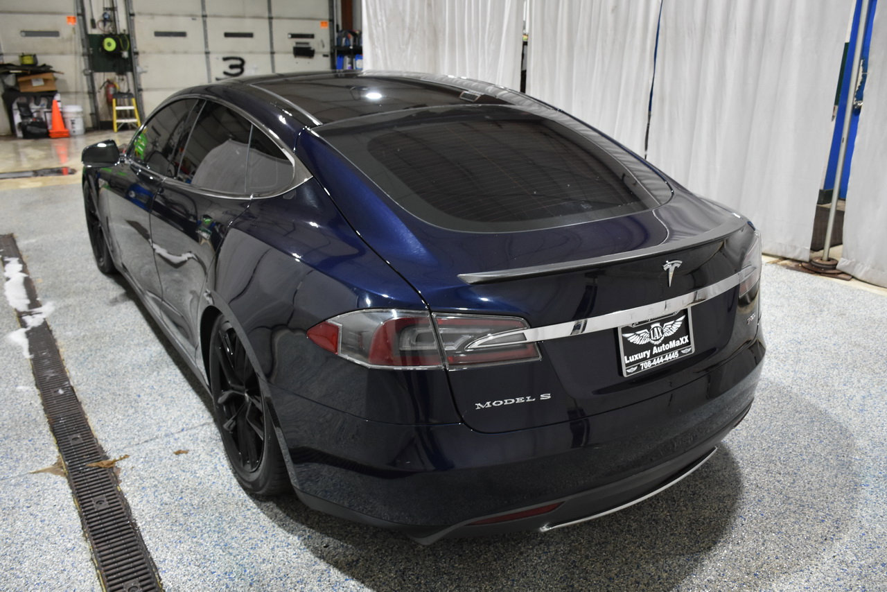 Used 2013 Tesla Model S Performance image 28