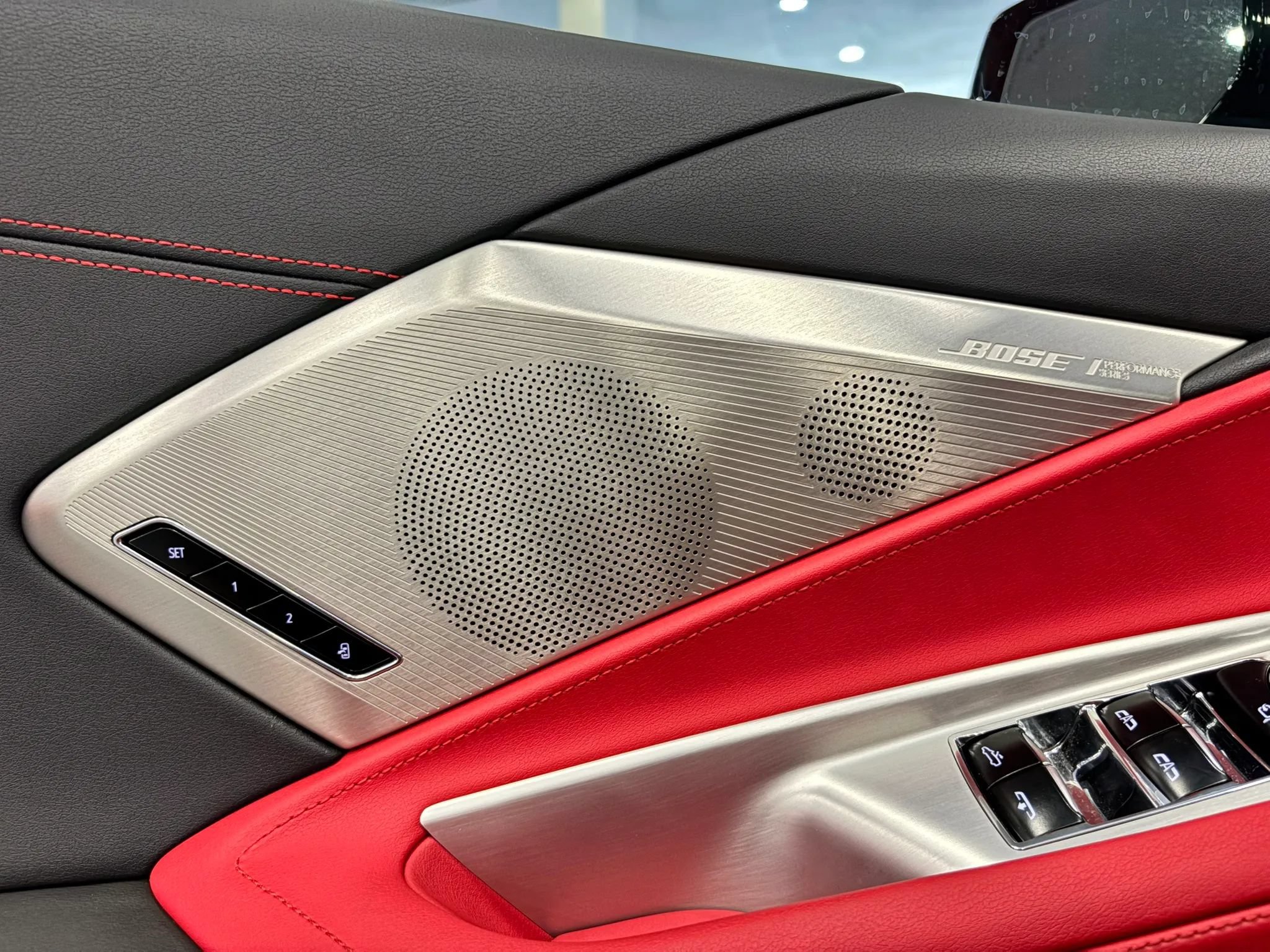 Used 2025 Chevrolet Corvette Stingray Preferred Conv w/ Z51 Performance Package RWD image 40