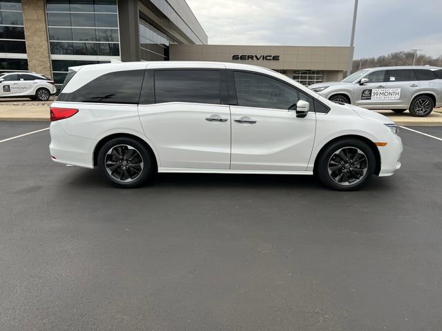 Used 2024 Honda Odyssey Elite image 2