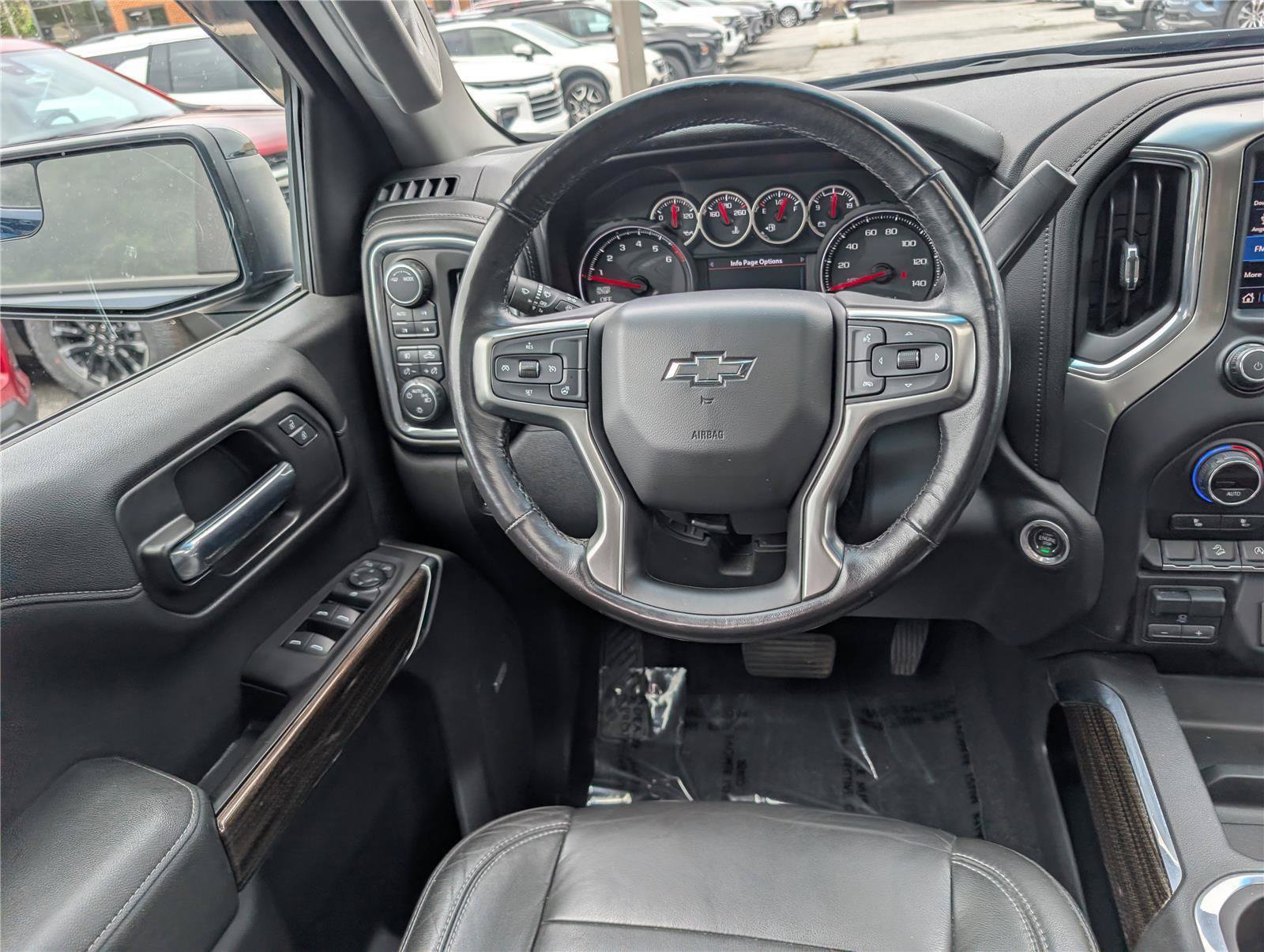 Used 2020 Chevrolet Silverado 1500 LT Trail Boss AWD/4WD image 17