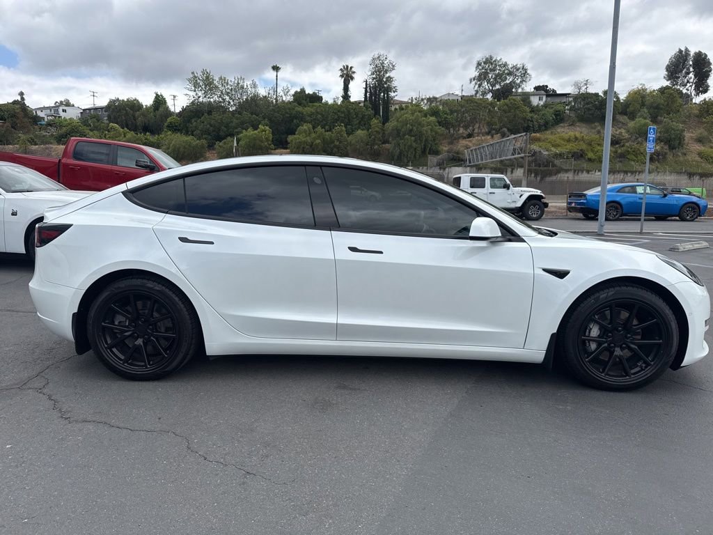 Used 2021 Tesla Model 3 Standard Range Plus RWD image 8
