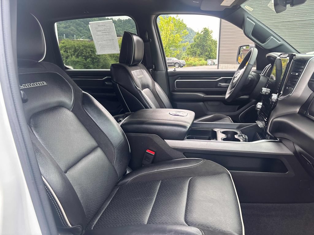 Used 2026 RAM 1500 Laramie AWD/4WD image 26