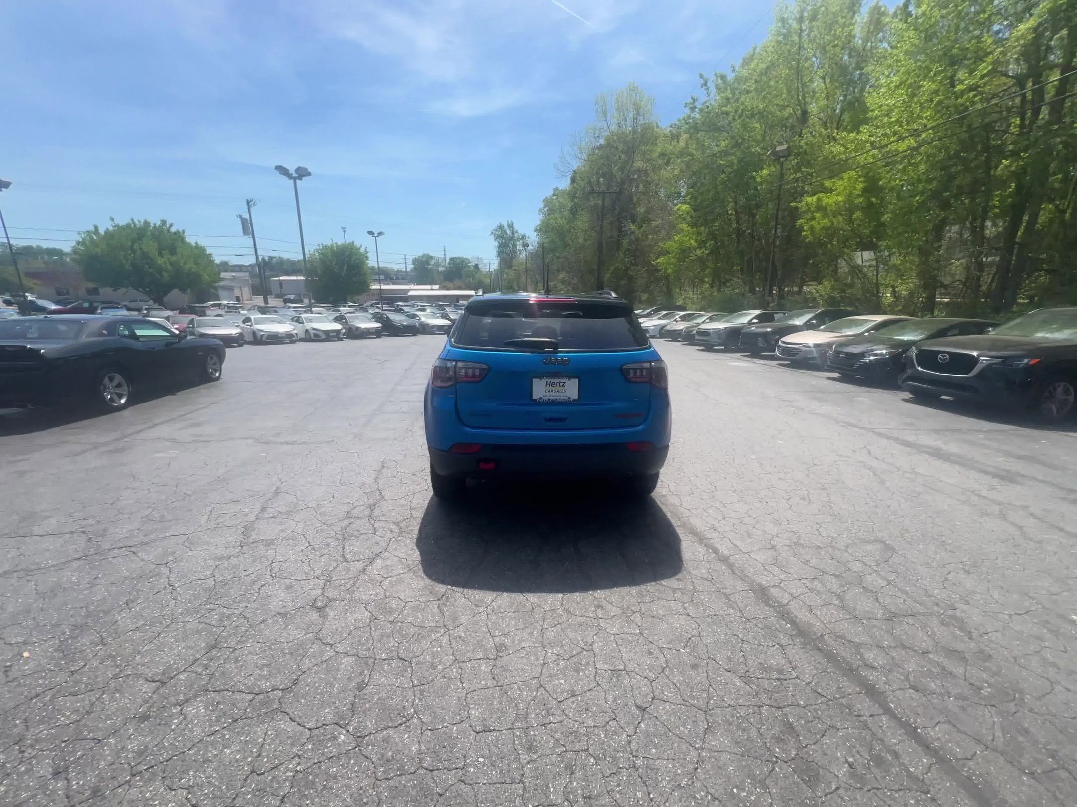 Used 2025 Chevrolet Trax LT FWD image 15